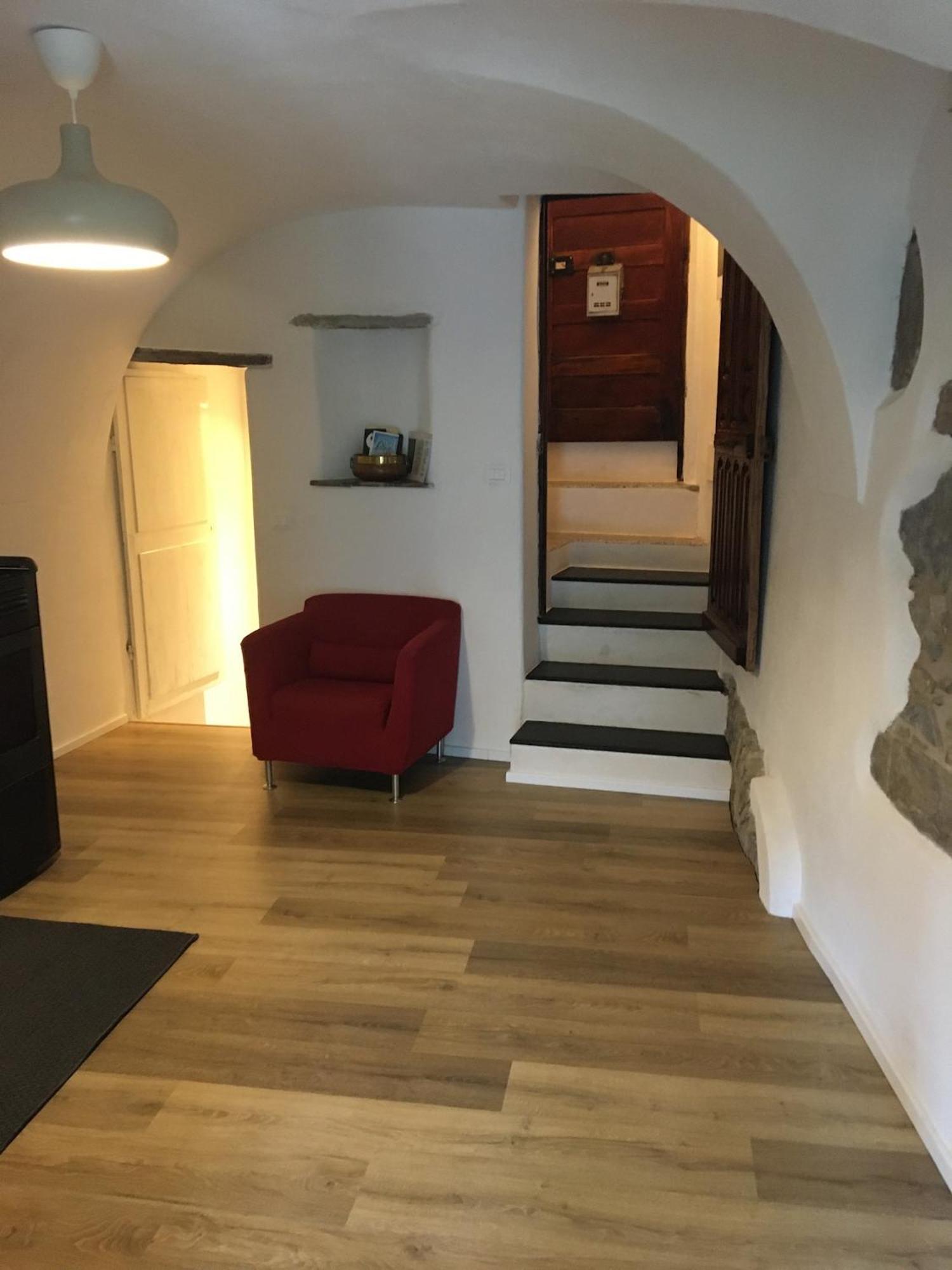 House In The Medieval Village أبريكال المظهر الخارجي الصورة